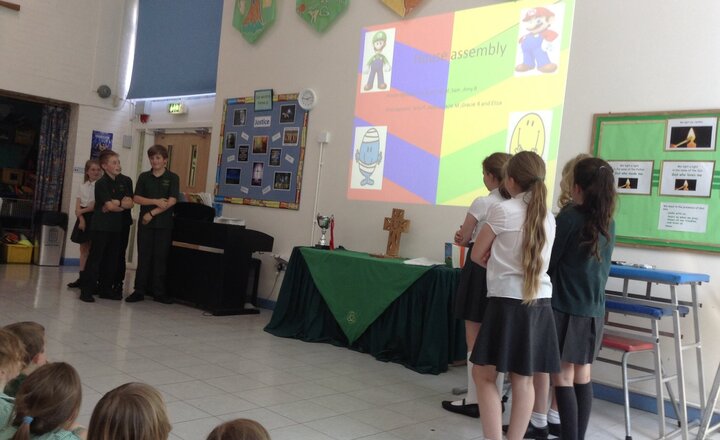 Image of Team Captains lead school assembly